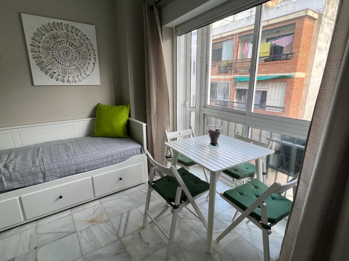 Genuar Apartments Malaga Center 2 מראה חיצוני תמונה
